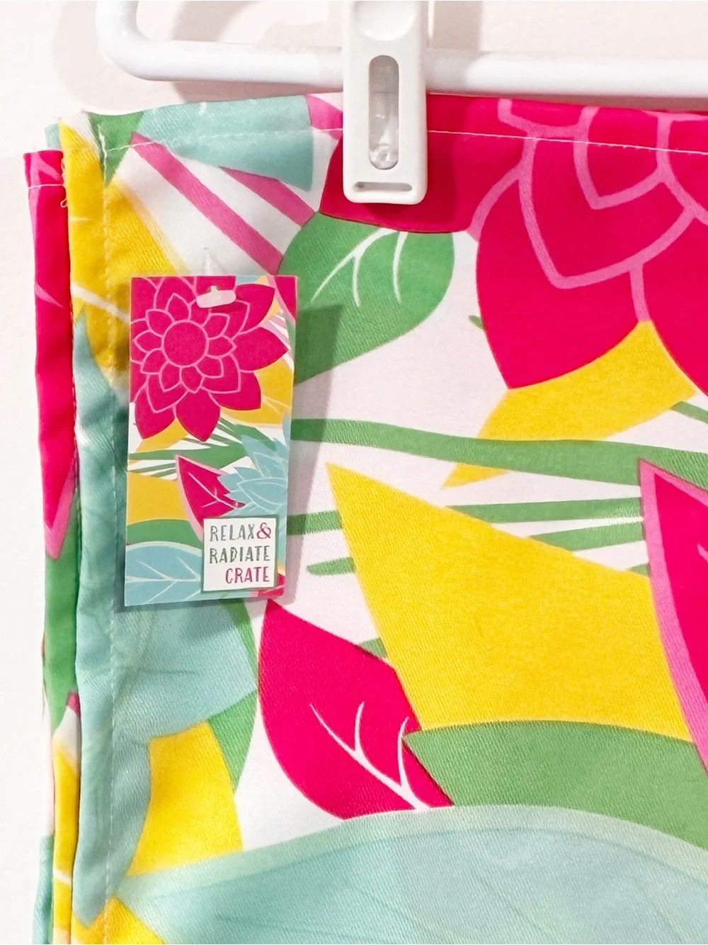 Culturefly x The Girlfriend Relax & Radiate 4-Set Cloth Napkins Floral NEW